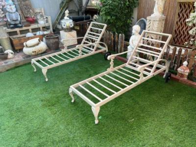 Outdoor sun bed With cushions