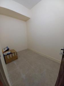 Room for rent are available -