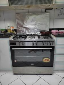 055813777 We Buyers Used Home Furniture