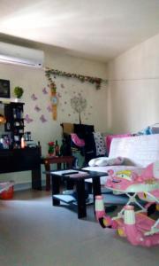 One room available at Airport road