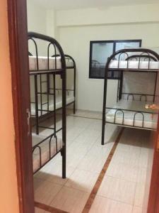 BED SPACE AVAILABLE EXECUTIVE MALE BACHELORS IN DEIRA, DUBAI