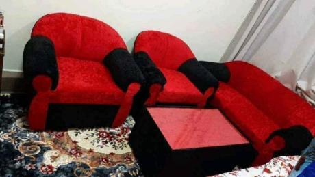 We are selling sofa brand new