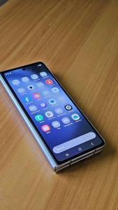 Fold 5 , 512 GB, dual sim