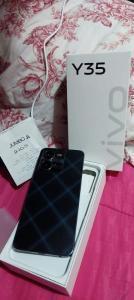 VIVO Y35 6 MOS OLD WITH WARRANTY