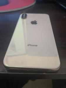 iphone xs 64gb face id not work BH 95 clean condition