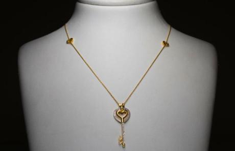 Shop Elegant Fine Jewellery Dubai at Clio Jewellery