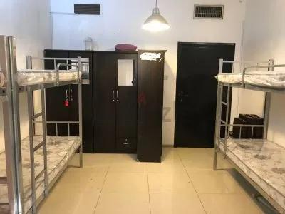 Bed Spaces for Male Bachelors