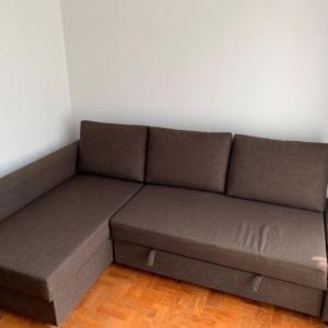 I'm selling brand all new furniture sofa's -