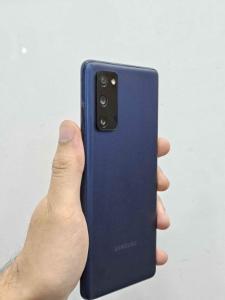 Samsung Galaxy S20 FE