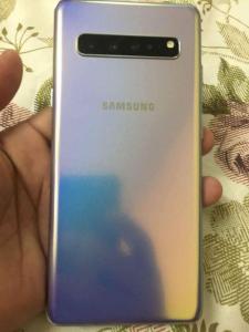 Sumsung galaxy s10 5G - Dubai