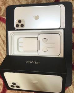I phone 11 pro 256 gb white