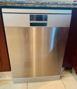 Latest model Dishwasher 2 racks 3 racks