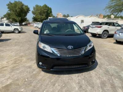 Toyota sienna XLE