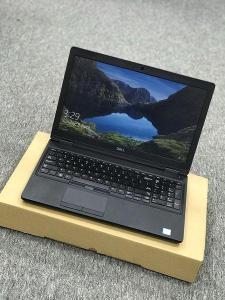 - Dell Latitude 5590