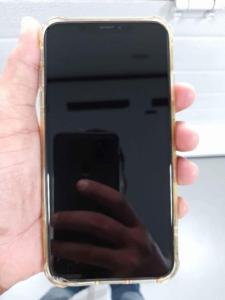 Iphone xs max 64gb gray - Dubai