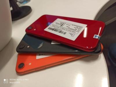 APPLE iPhone XR 64GB AND 128GB MIX COLORS AVAILABLE - Dubai