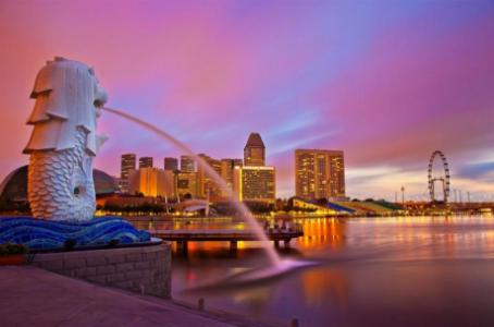 Discount on Malaysia, Singapore tour package.