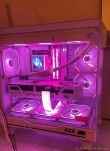 Gigabyte Stealth Ice B850 Lian Li Mini PC White Partial Build