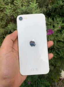 Iphone SE 2020 dual sim 128 Gb with original charger 0501902719 -