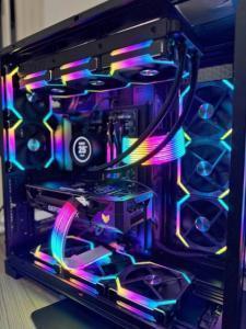 Ryzen 9 7950X3D RTX 4070 32GB DDR5