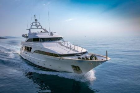 Luxury Yachts and Boats for sale in Dubai