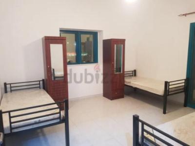 Executive Bedspace available Behind Grand hotel in Qusais