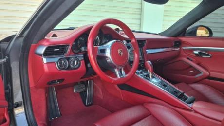 2014 Porsche carrera turbo - Dubai