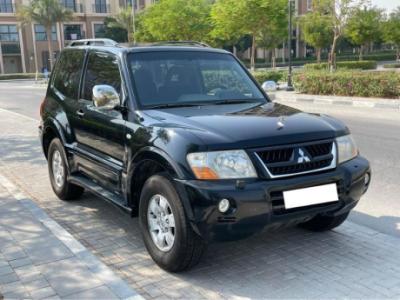 Mitsubishi Pajero 3.0GLS 3Door V6 Gcc Specs (Agency Maintained and Original Paint)
