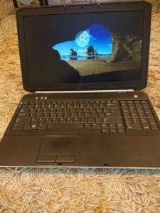 DELL LATITUDE E5520 FOR SALE AT 275 Dirham