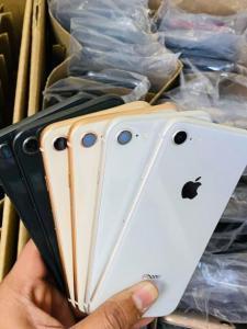 APPLE IPHONE 8 64GB - Dubai