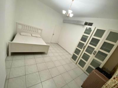room for rent Deira 2.500AED a month with furniture. Shared pool Shared Gym. - Dubai