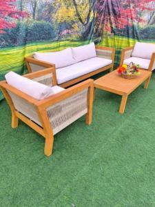 Outdoor wooden 5 seater garden sofa set