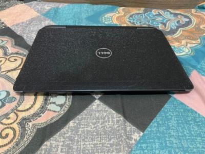 Dell Latitude E7350 Core m5 Laptop (Touch screen)