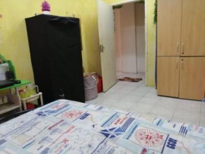 Furnished Neat & Clean Room Near Union Metro