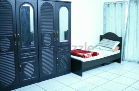 SOUTH INDIANS EXICUTIVE BEDSPACE NEAR BY BURJUMAN METRO