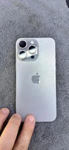 iPhone 15 pro max 256 gb ESIM