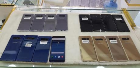 Samsung &sony;models available