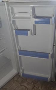LG FRIDGE FOR SALE Neat and clean