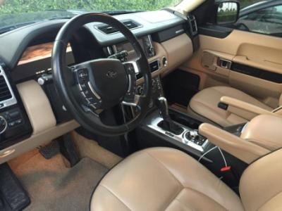 Range Rover Low milage milage agency maintained like new