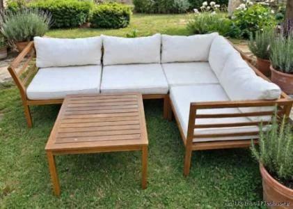 Wooden garden set