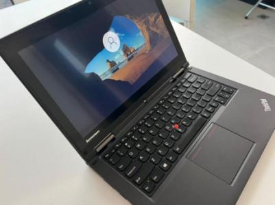 Lenovo Thinkpad Yoga 12 - TOUCHSCREEN convertible core i7 - Dubai