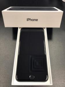 NEW!!! SIM Free Unlocked Apple iPhone 7 Plus 256GB Jet Black- WITH FREE APPLE WATCH