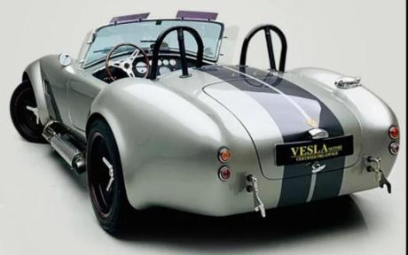 Ford Shelby BACKDRAFT RACING COBRA / 5.0L V8 / ULTRA PREIMIUM METALIC FINISH / 18 RACING WHEELS / AU