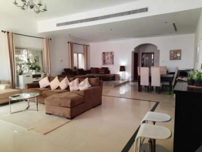 Ensuite room in expat Barsha Villa with Pool by Fitness HQ