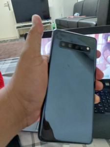 sale exchange samsung s10 5g 256gb 8gb 1sim clean good condition only mobile no box no accessries -