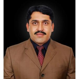 Driver with Experienced looking job.