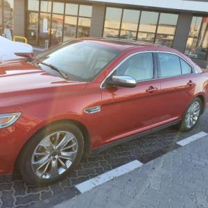 Ford Taurus