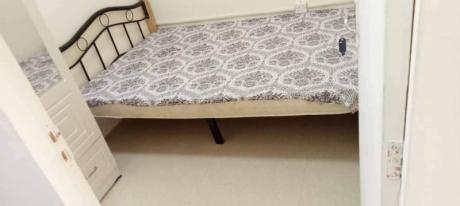 partisan room available -